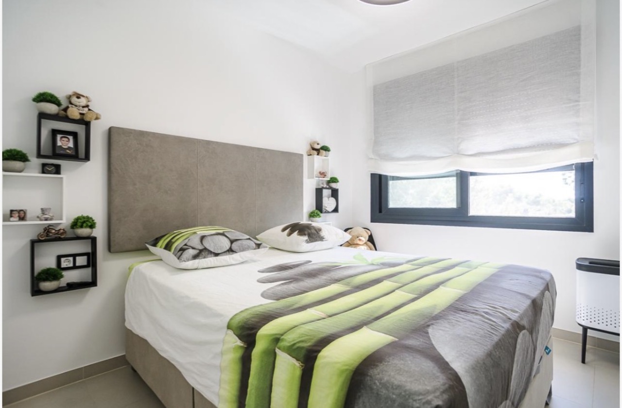 Master bedroom in apartment for sale in Pilar de La Horadada