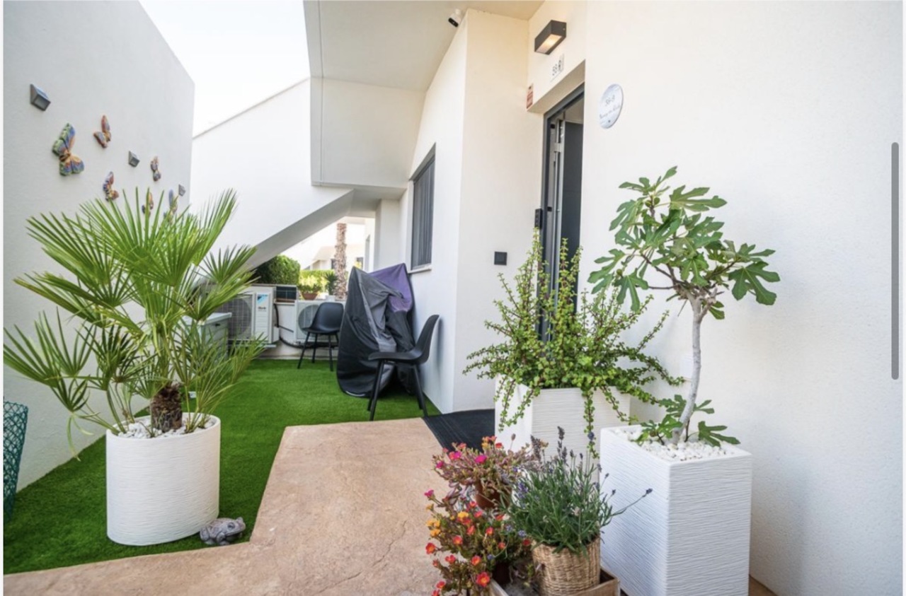 Terrace in apartment for sale in Pilar de La Horadada