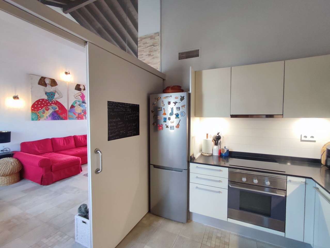 Master bedroom in villa for sale in Peraleja Golf