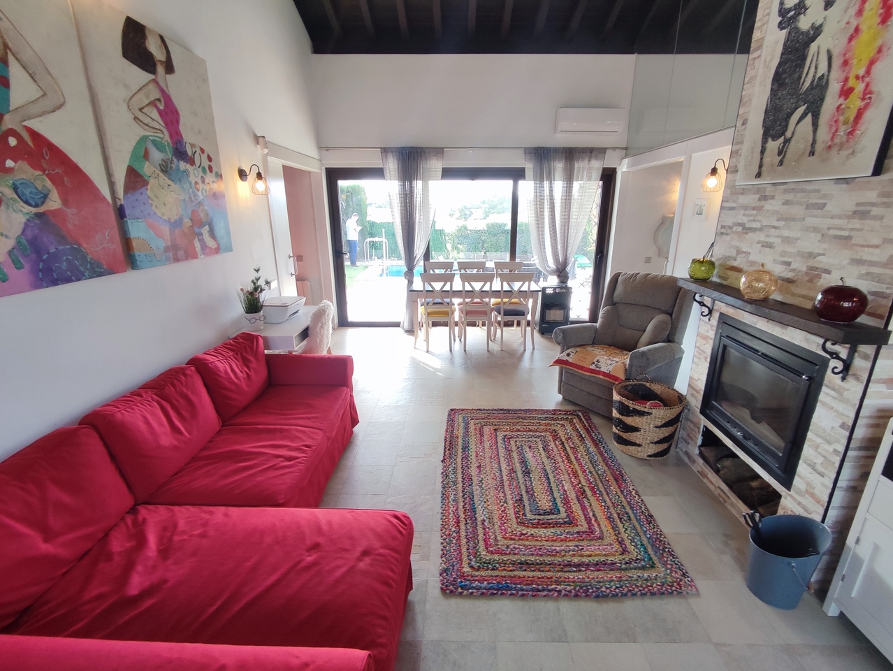 Pool area in villa for sale in Peraleja Golf