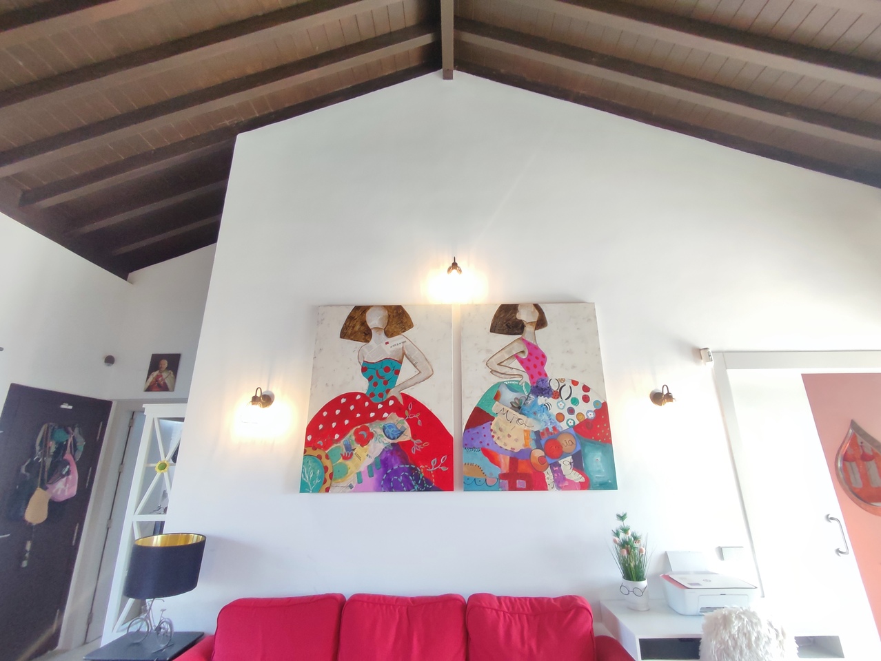 Dining area in villa for sale in Peraleja Golf