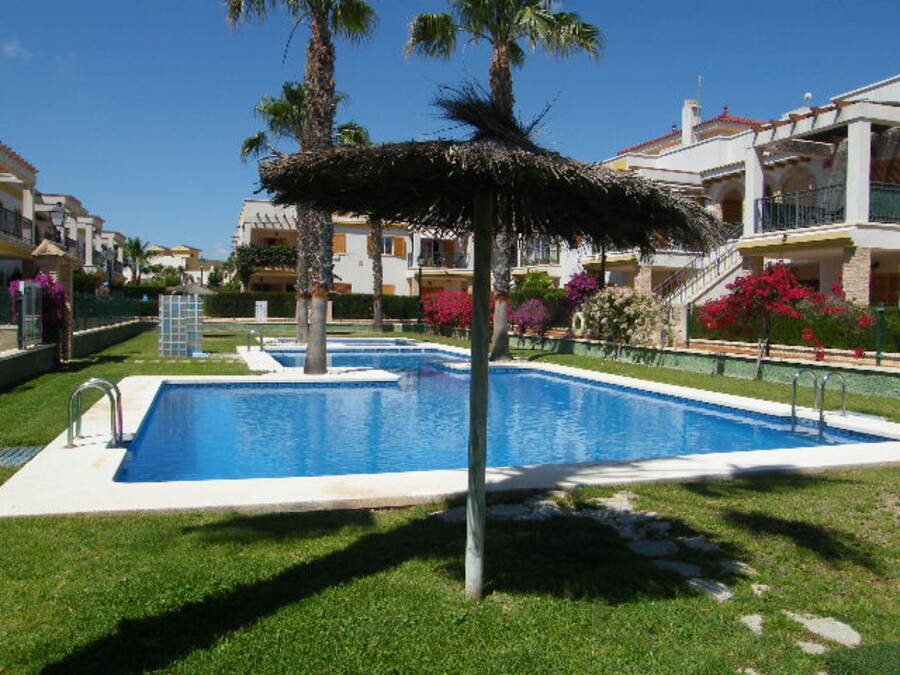 We are delighted to offer this beautifully designed and finished first-floor apartment situated insi