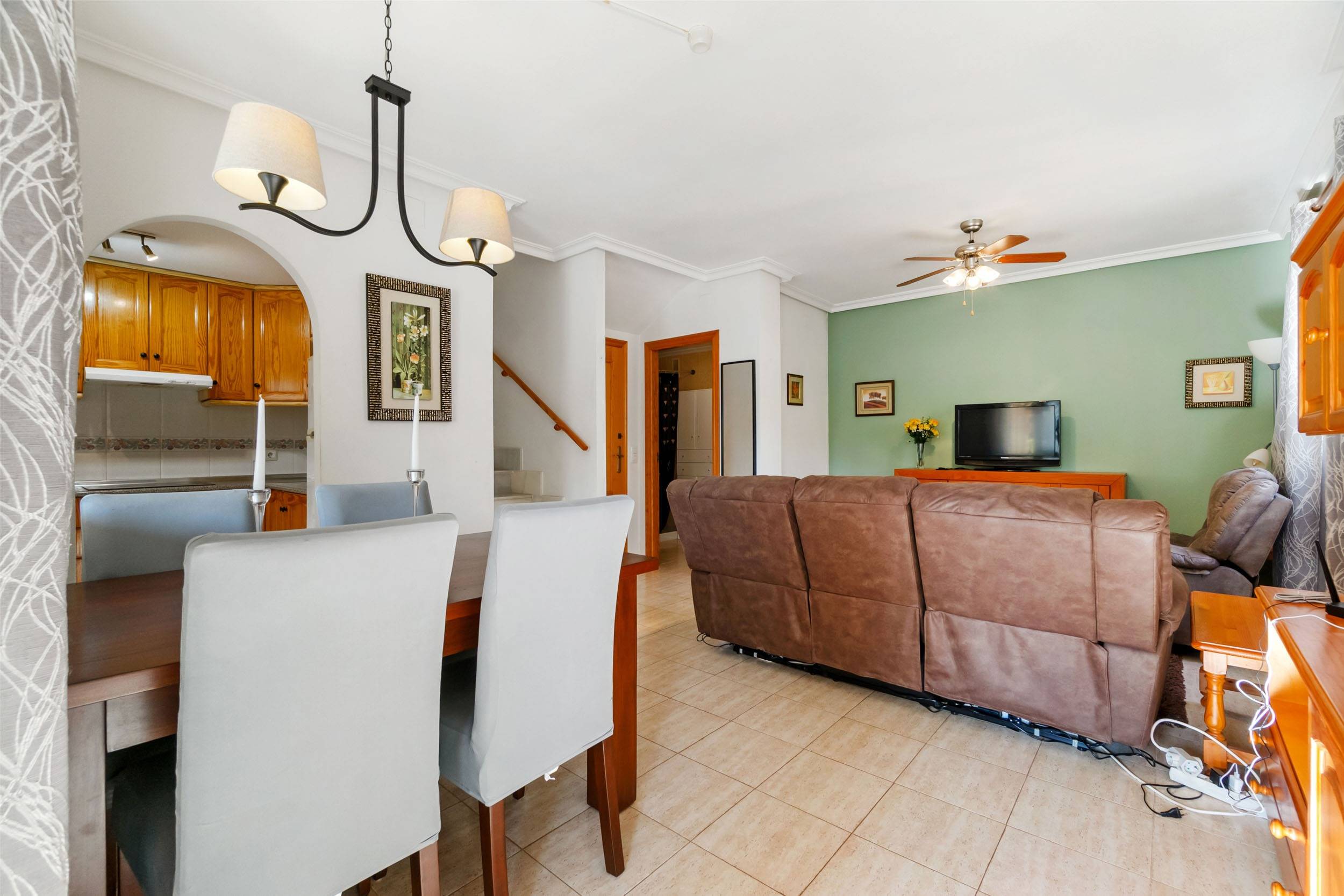 Master bedroom in duplex for sale in Orihuela Costa