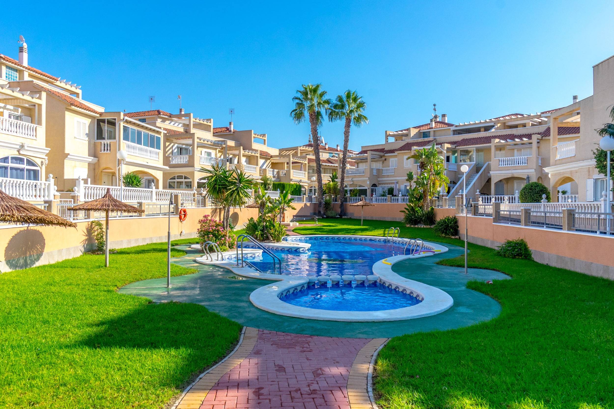 Discover your new home in Orihuela Costa