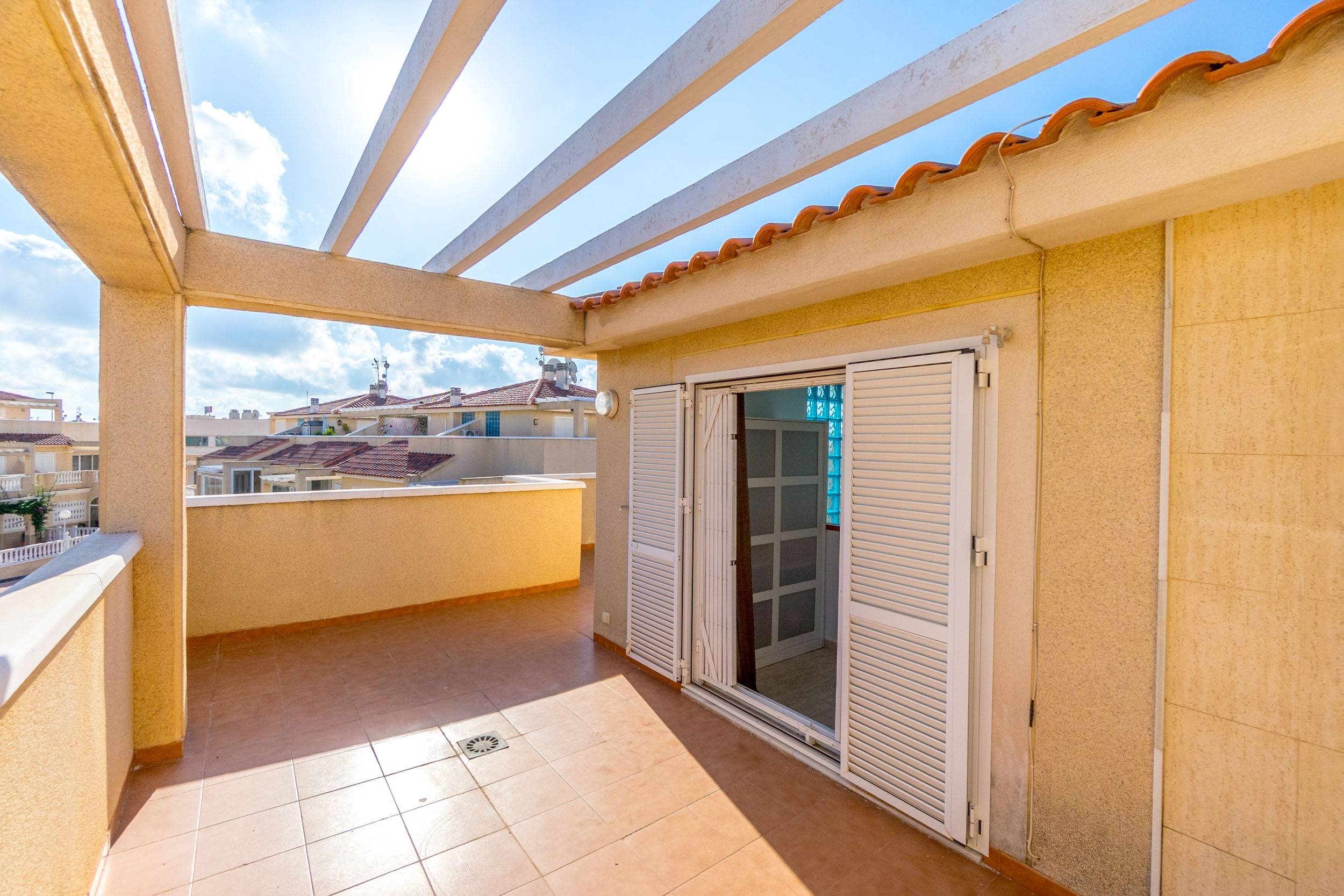 Master bedroom in duplex for sale in Orihuela Costa