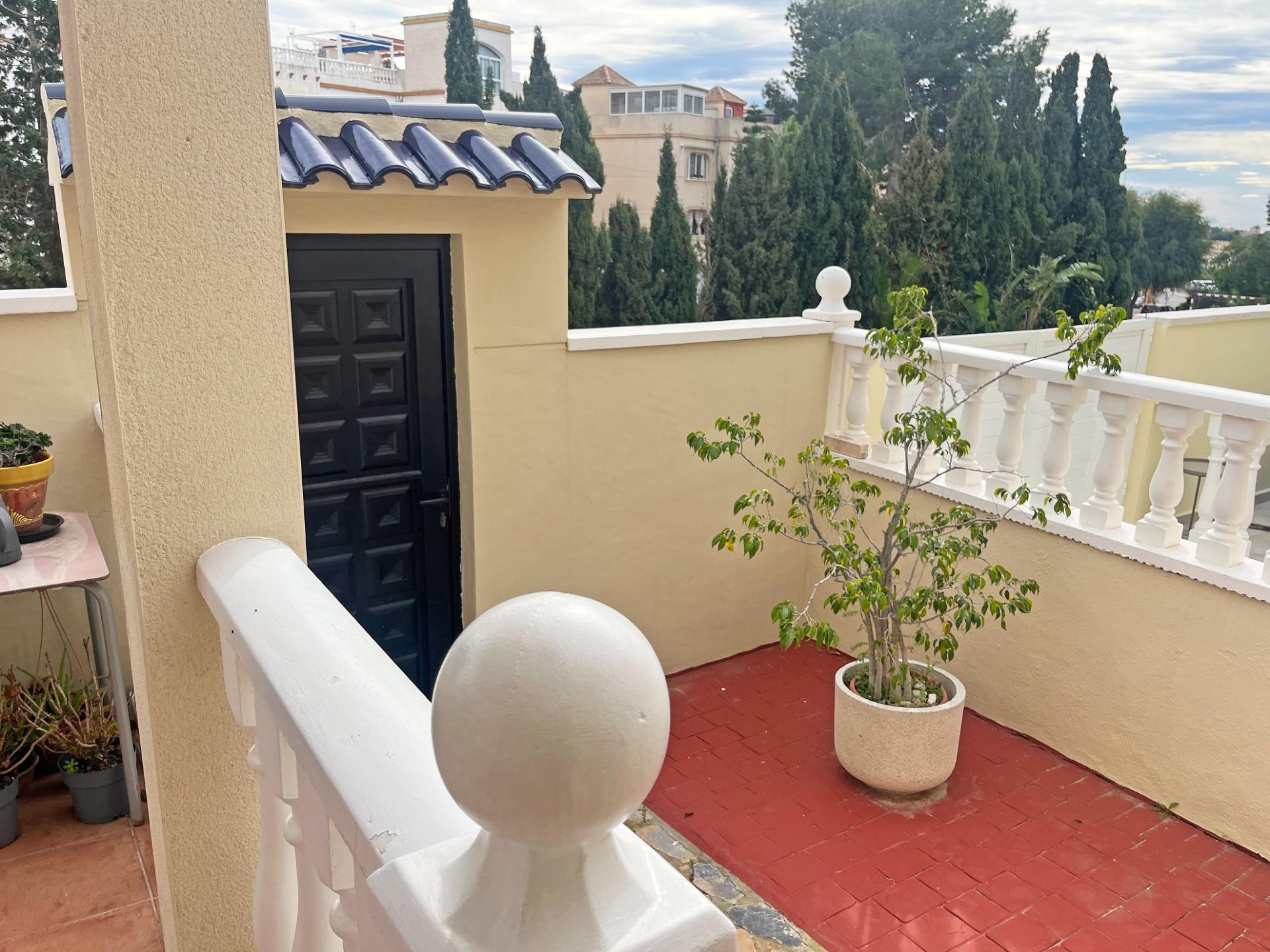 Master bedroom in duplex for sale in San Miguel de Salinas