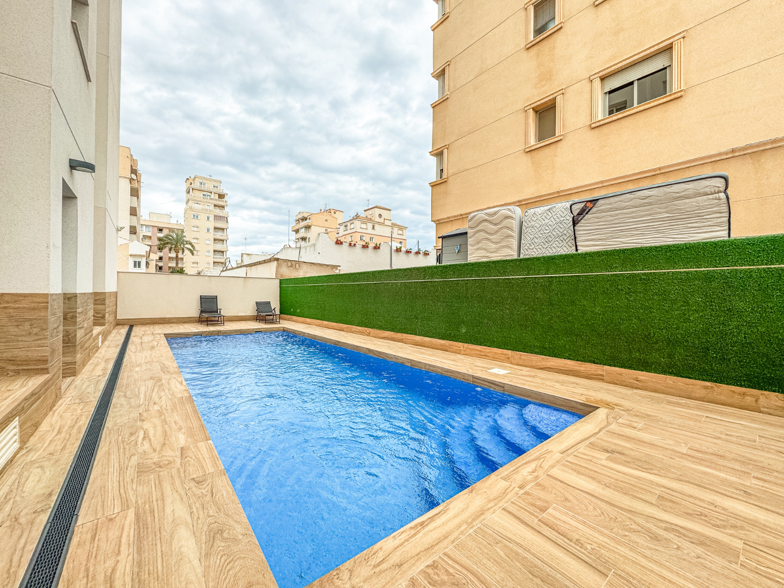 Pool area in apartment for sale in Torrevieja