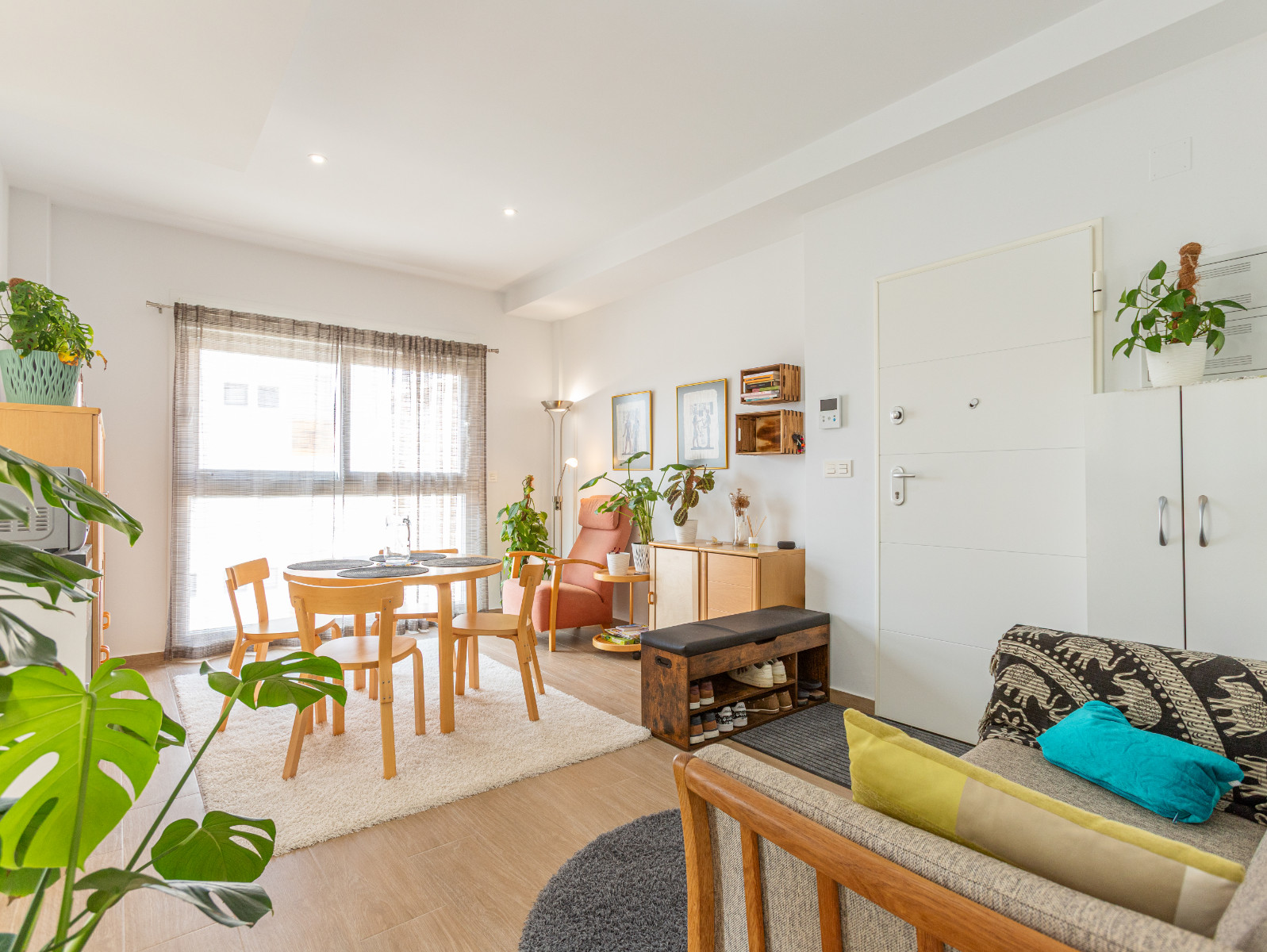 Pool area in apartment for sale in Torrevieja