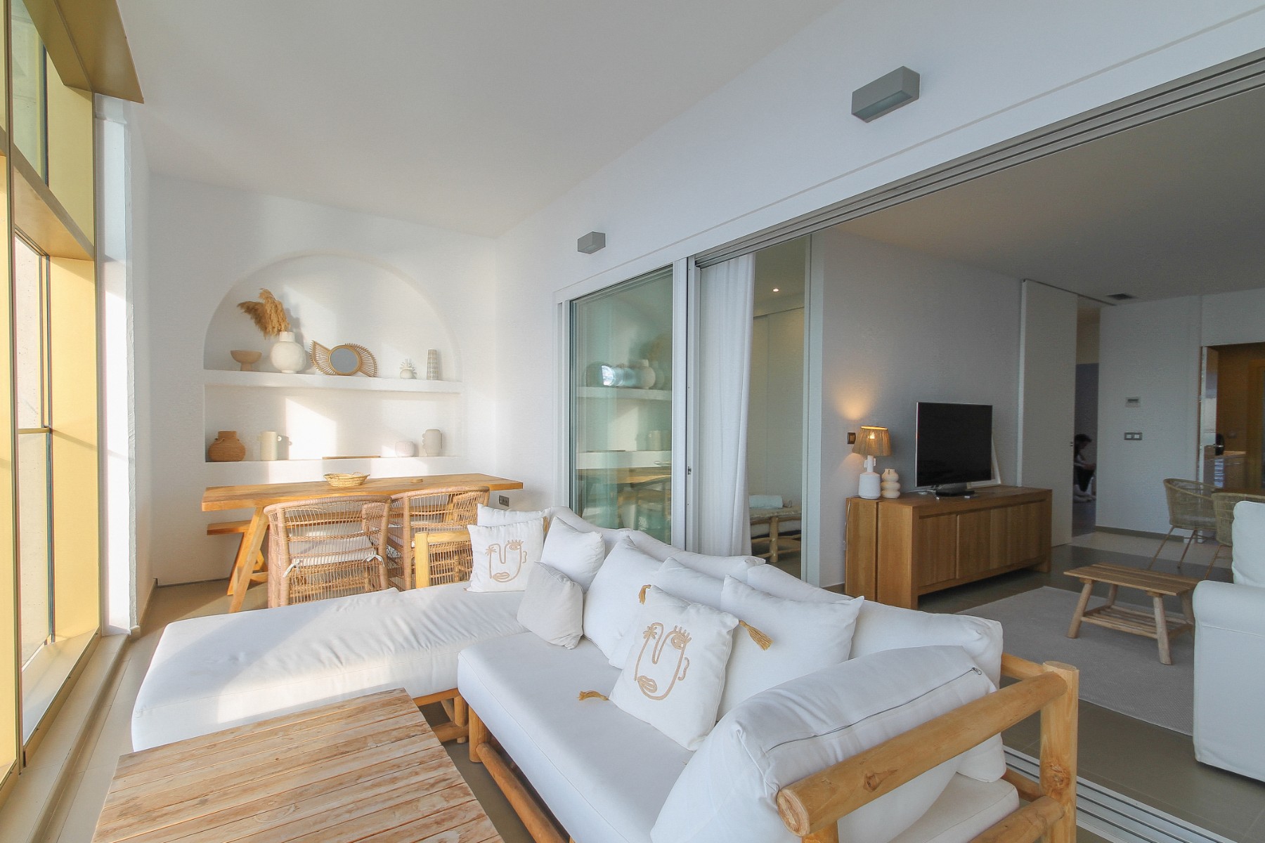 Living room in apartment for sale in Benidorm