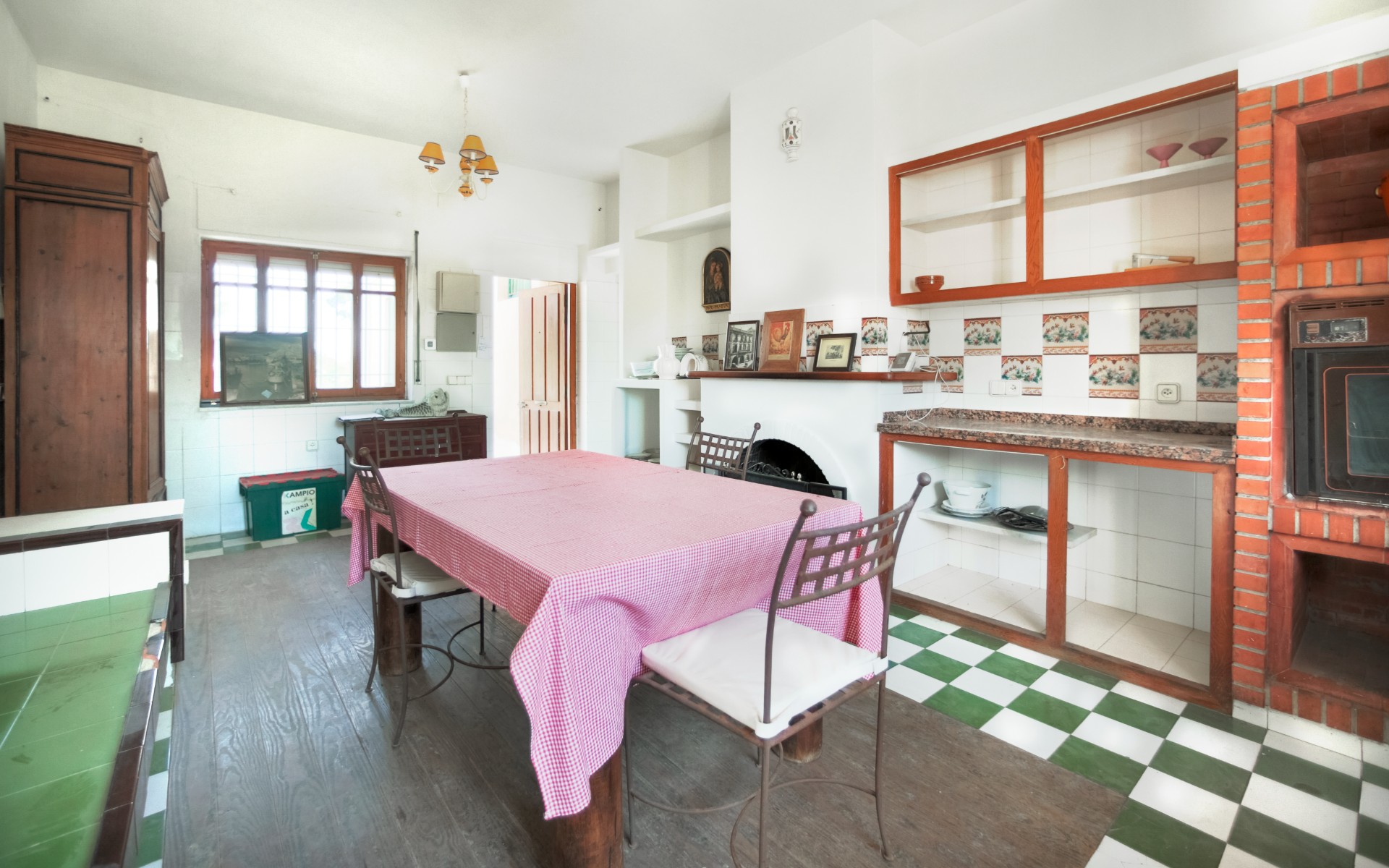 Bedroom in villa for sale in Alicante