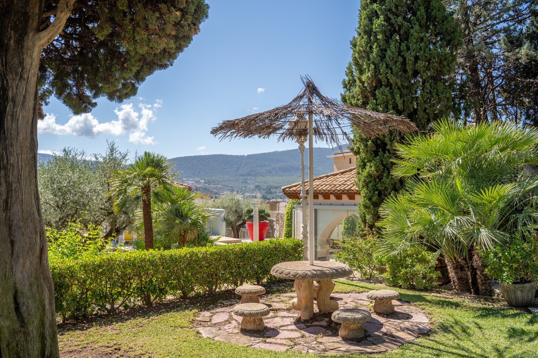 Dining area in villa for sale in Alcoy