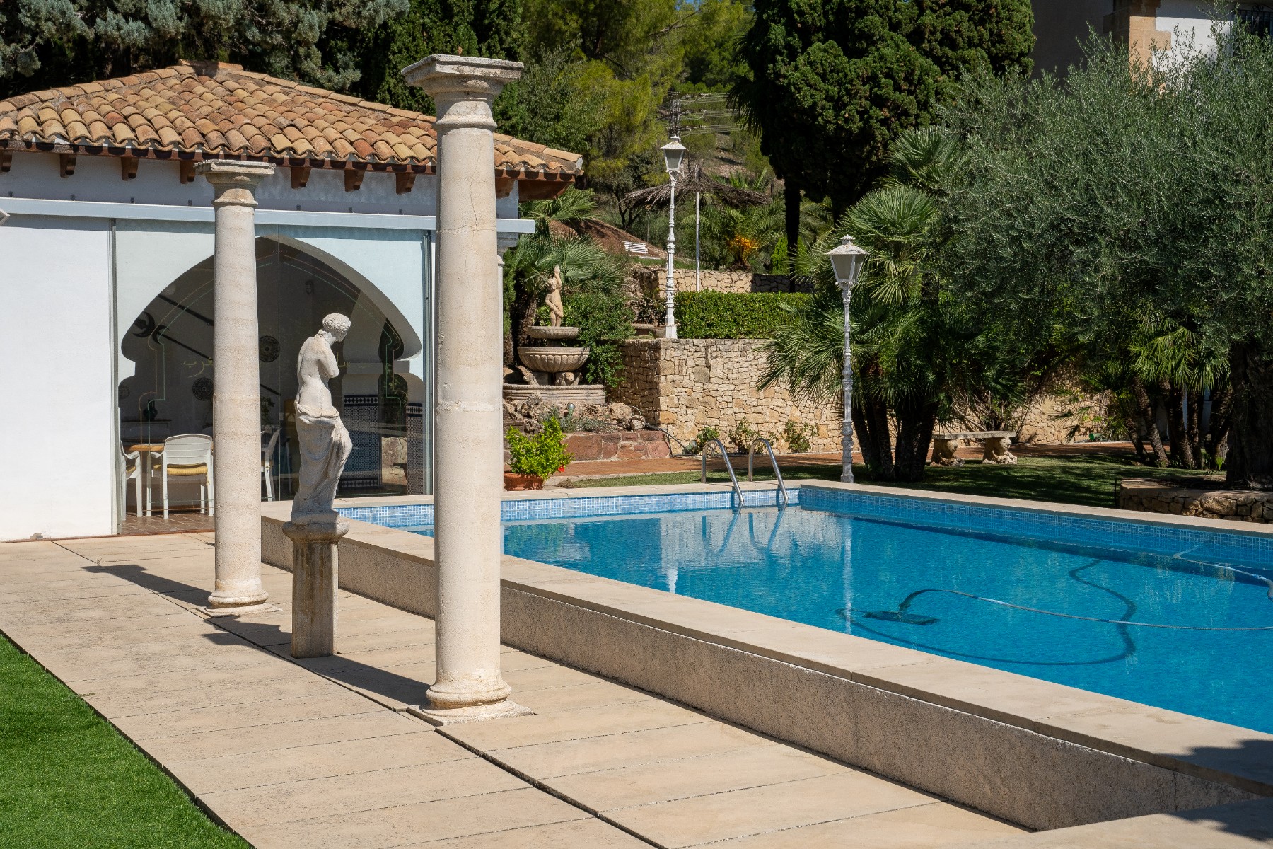 Kitchen in villa for sale in Alcoy