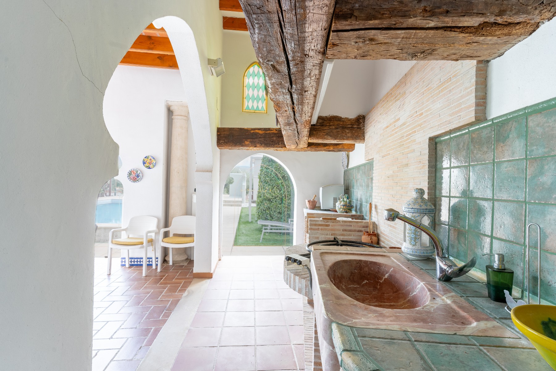 Terrace in villa for sale in Alcoy