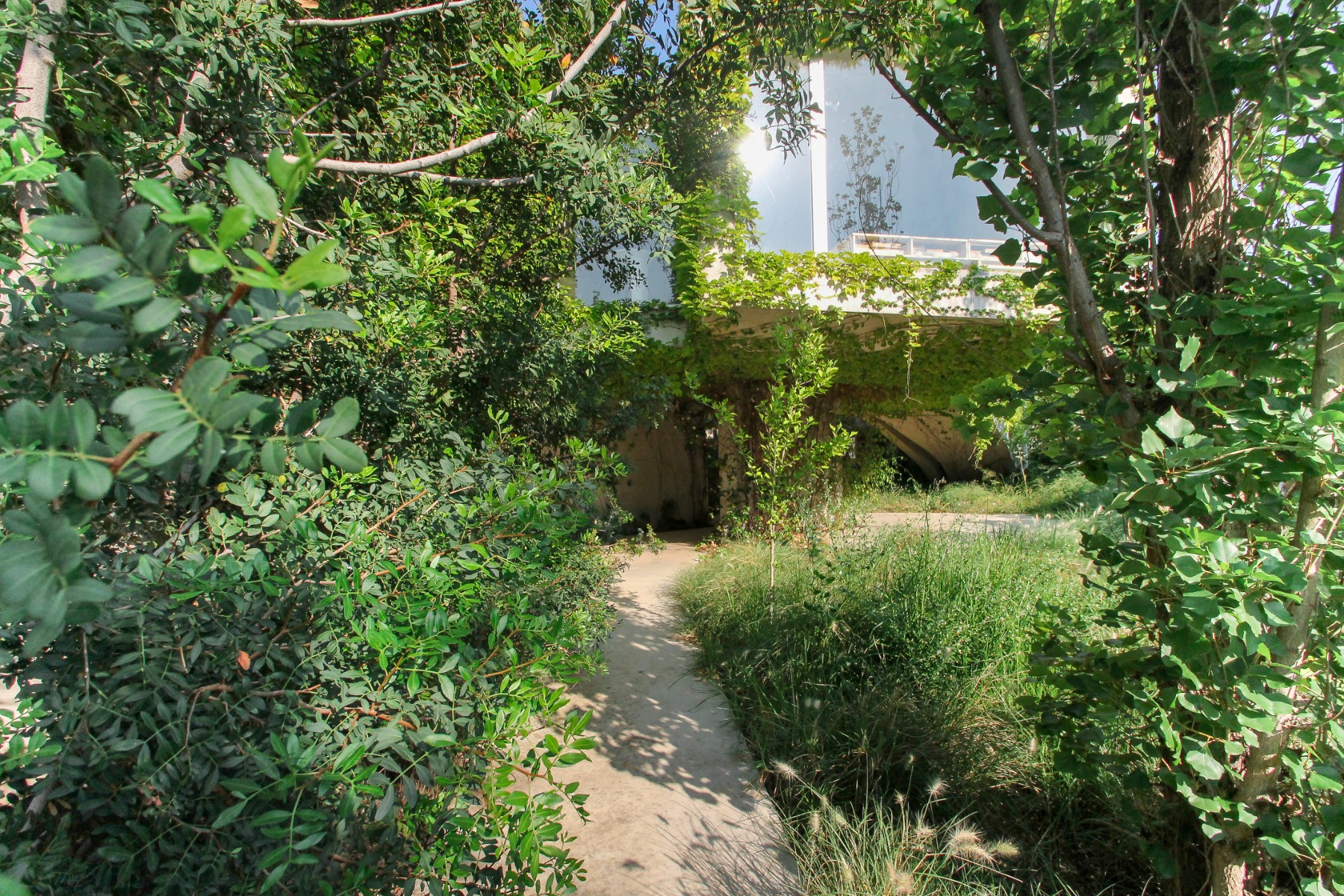 Master bedroom in villa for sale in San Vicente del Raspeig