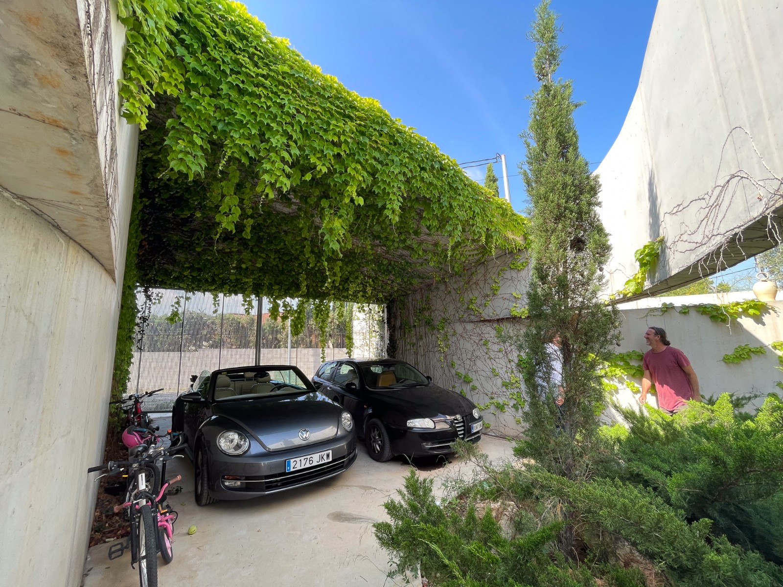Master bedroom in villa for sale in San Vicente del Raspeig
