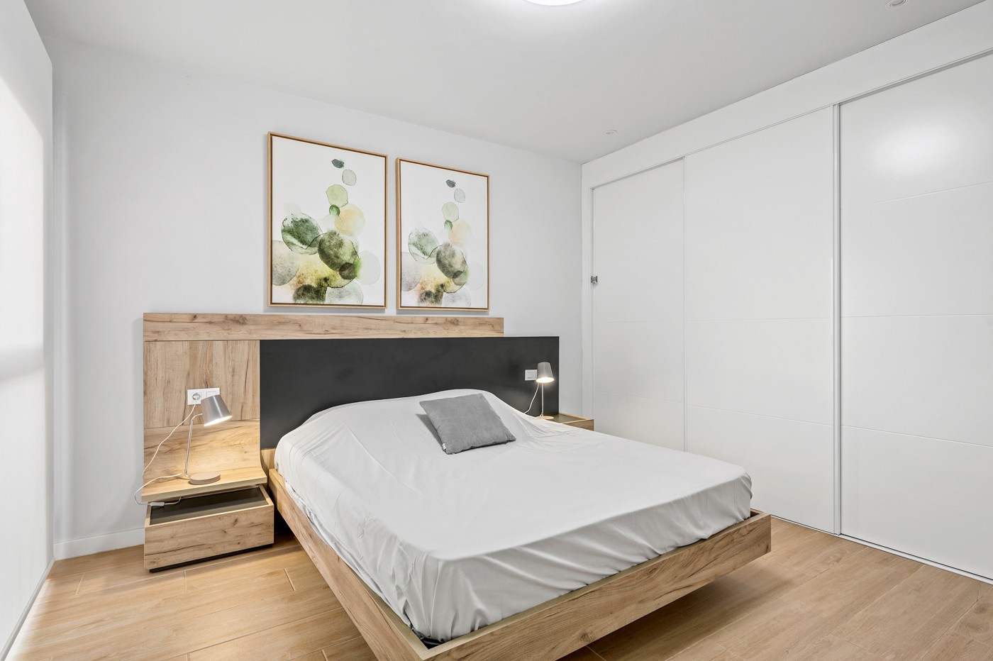 Garden in apartment for sale in Orihuela Costa