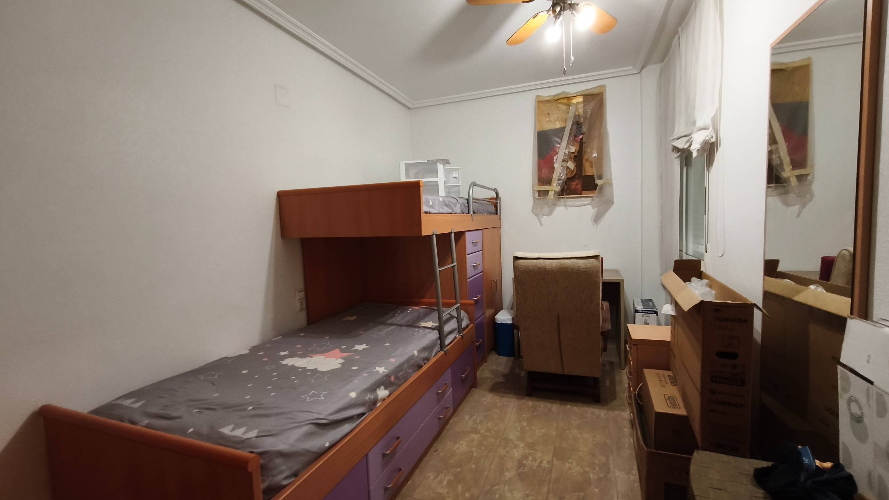 Master bedroom in apartment for sale in Torrevieja