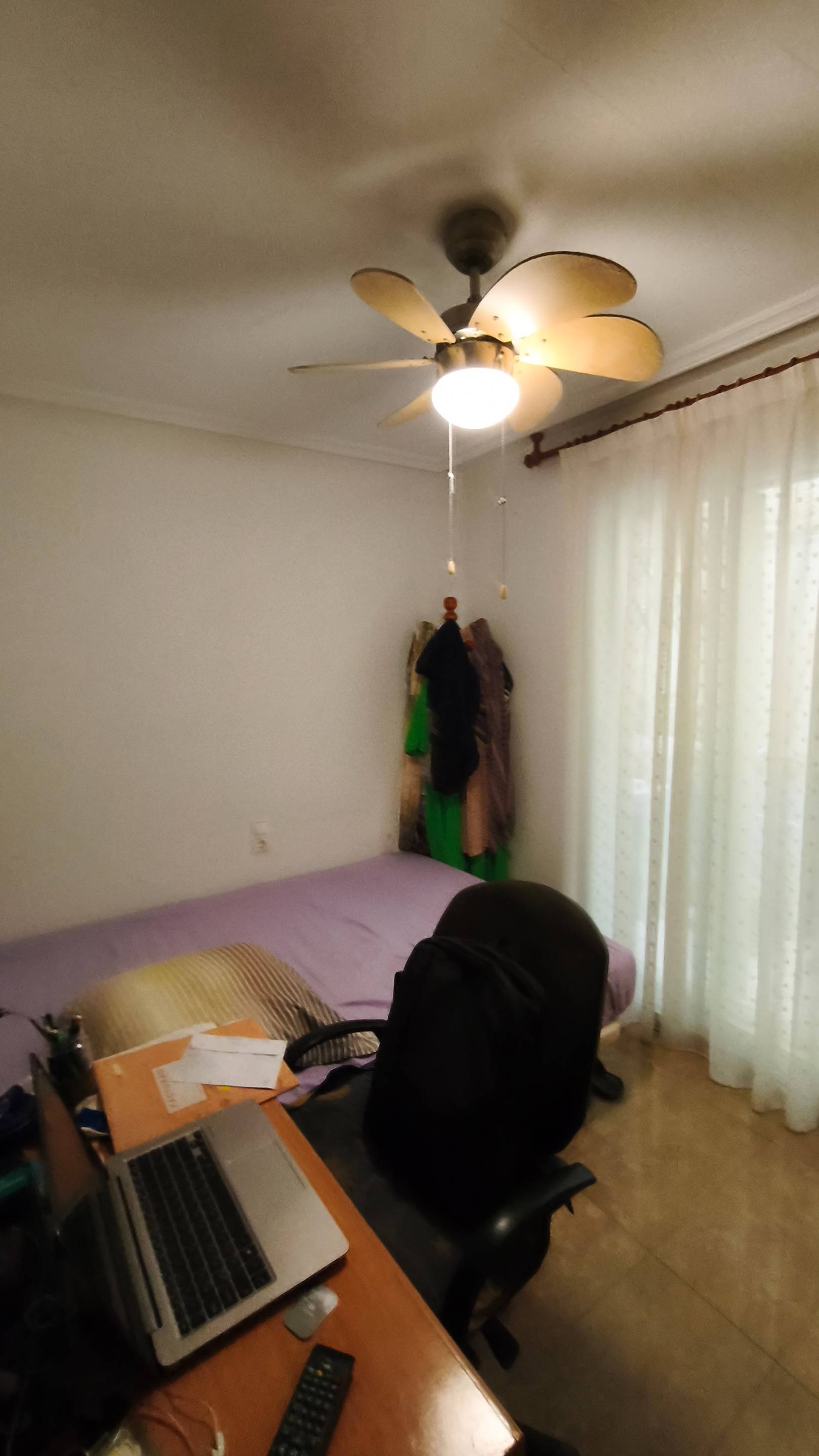 Bedroom in apartment for sale in Torrevieja