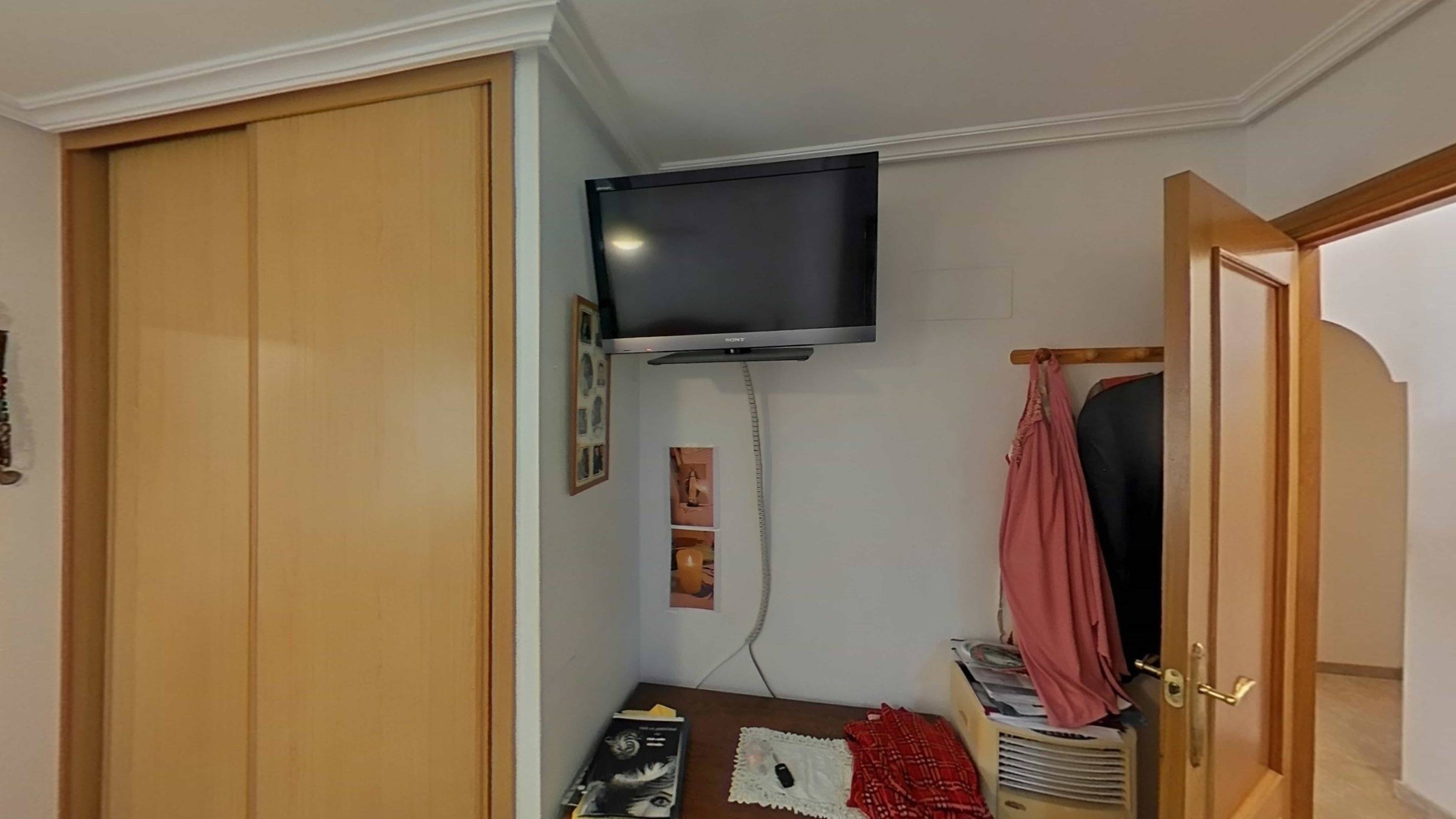 Terrace in apartment for sale in Torrevieja