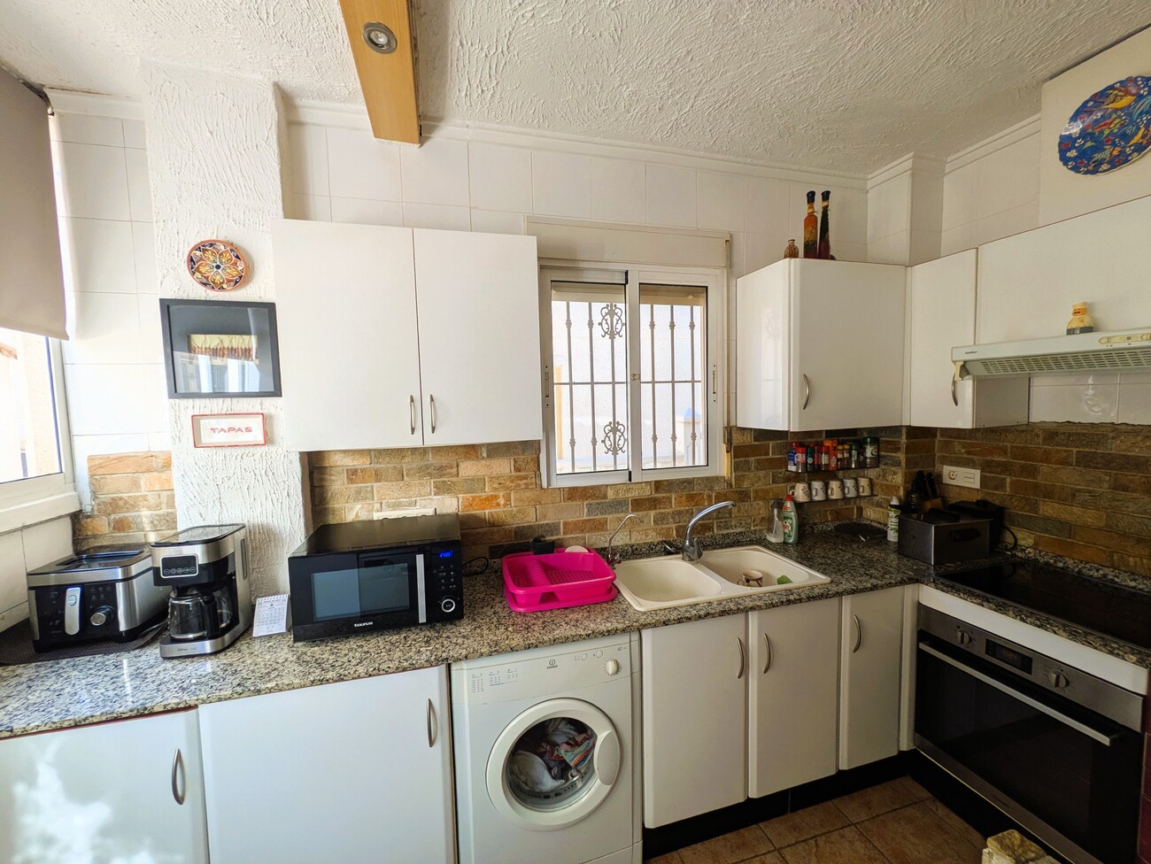 Exterior view in villa for sale in San Miguel de Salinas