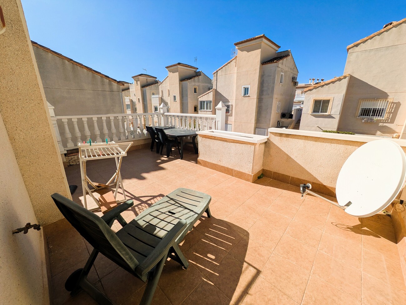 Kitchen in villa for sale in San Miguel de Salinas