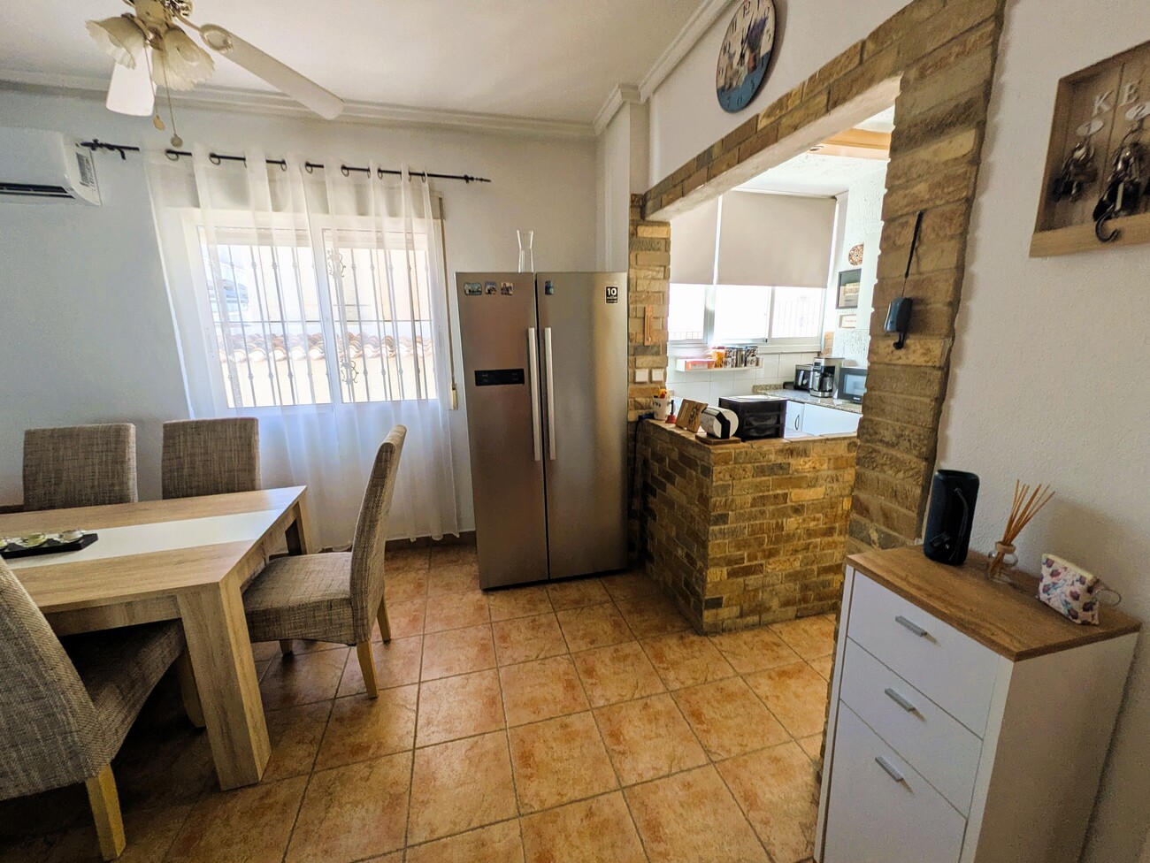 Bedroom in villa for sale in San Miguel de Salinas