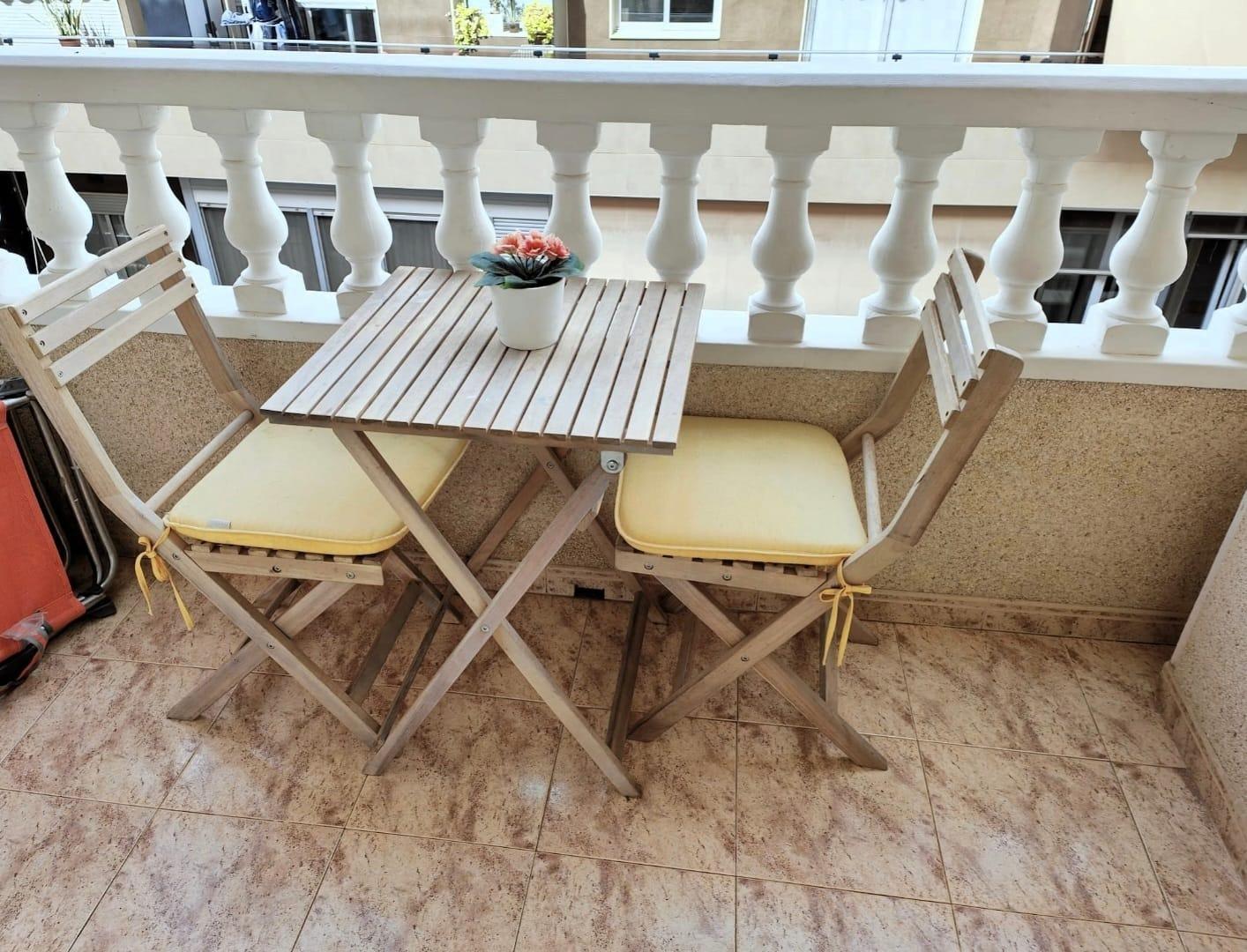 Bedroom in apartment for sale in Torrevieja