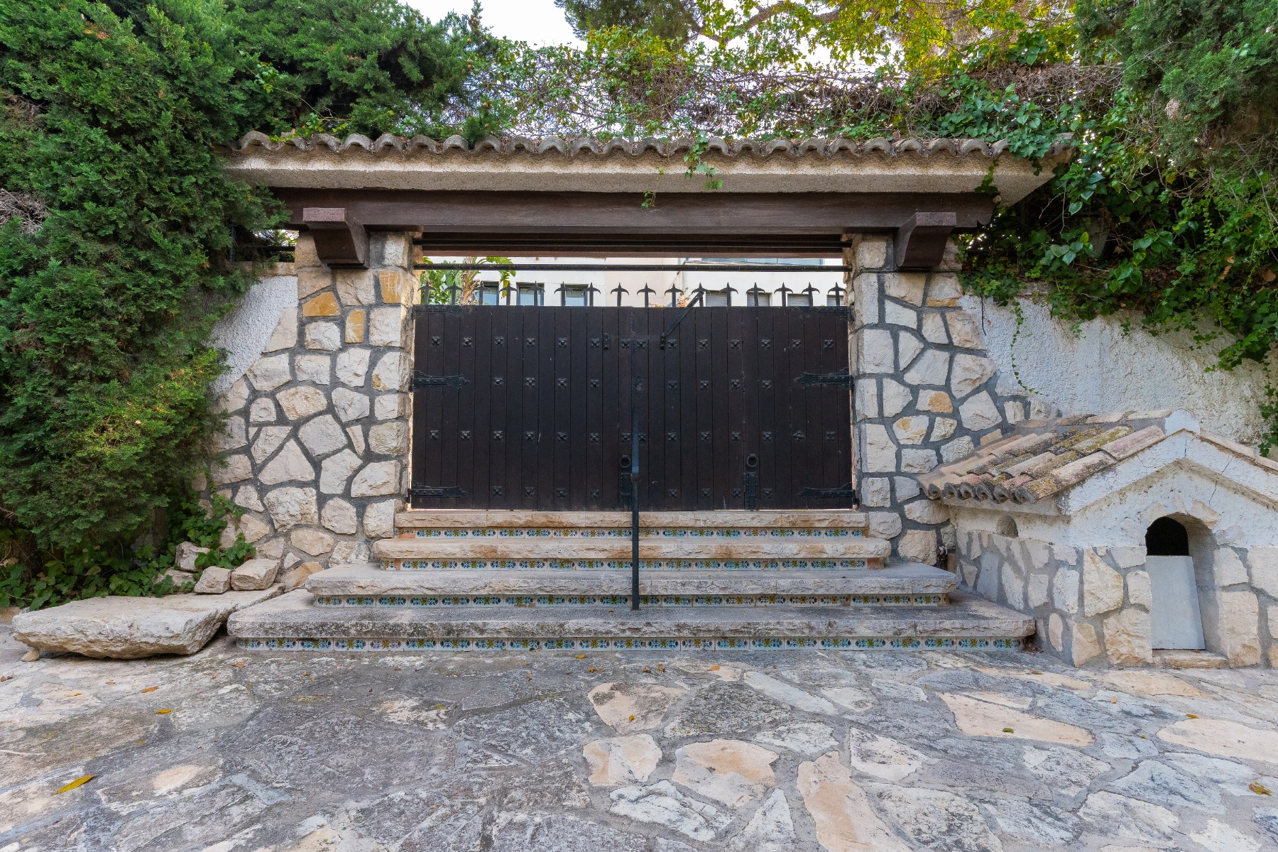 Terrace in villa for sale in Alicante