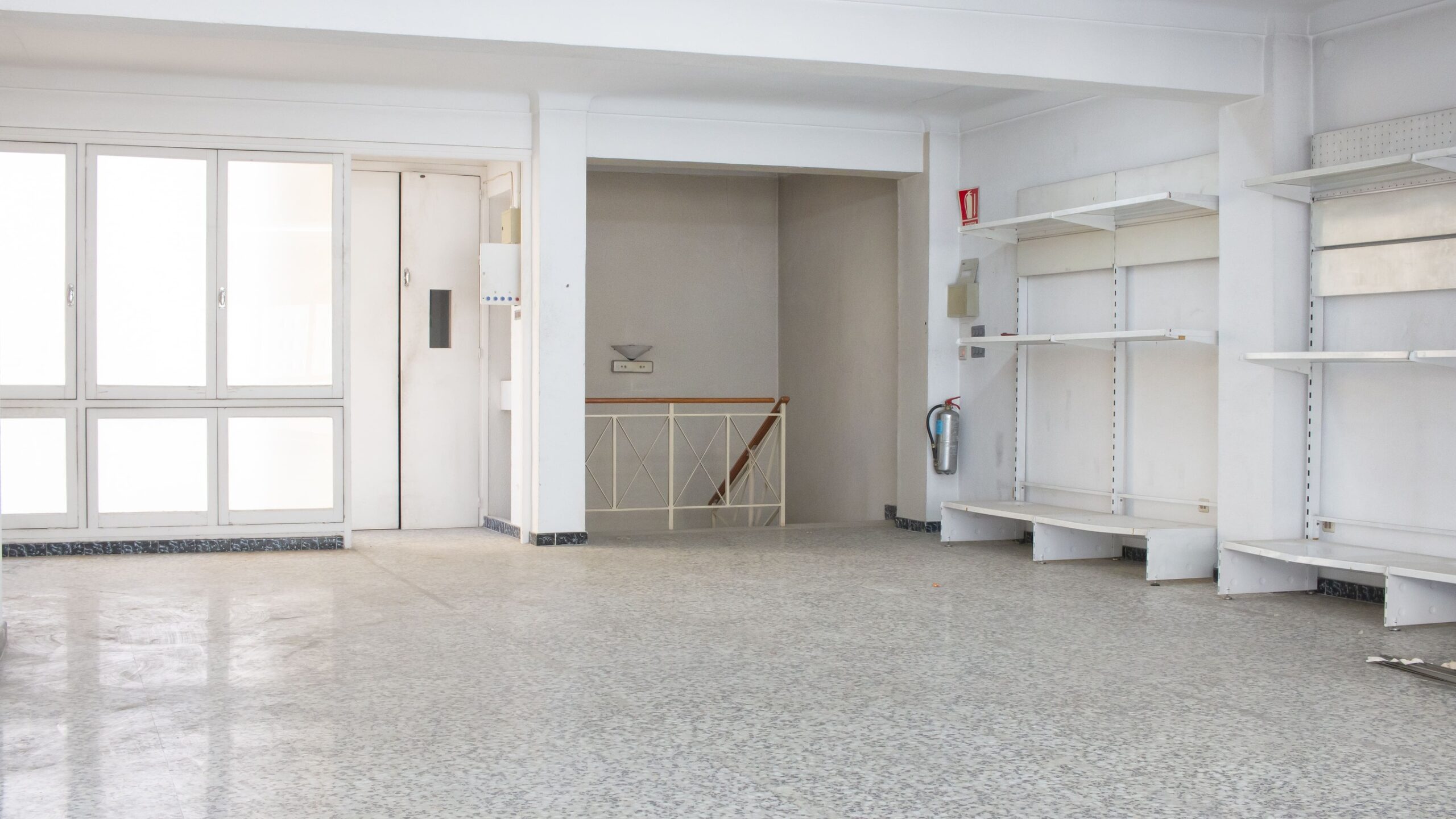Garden in commercial for sale in Torrevieja
