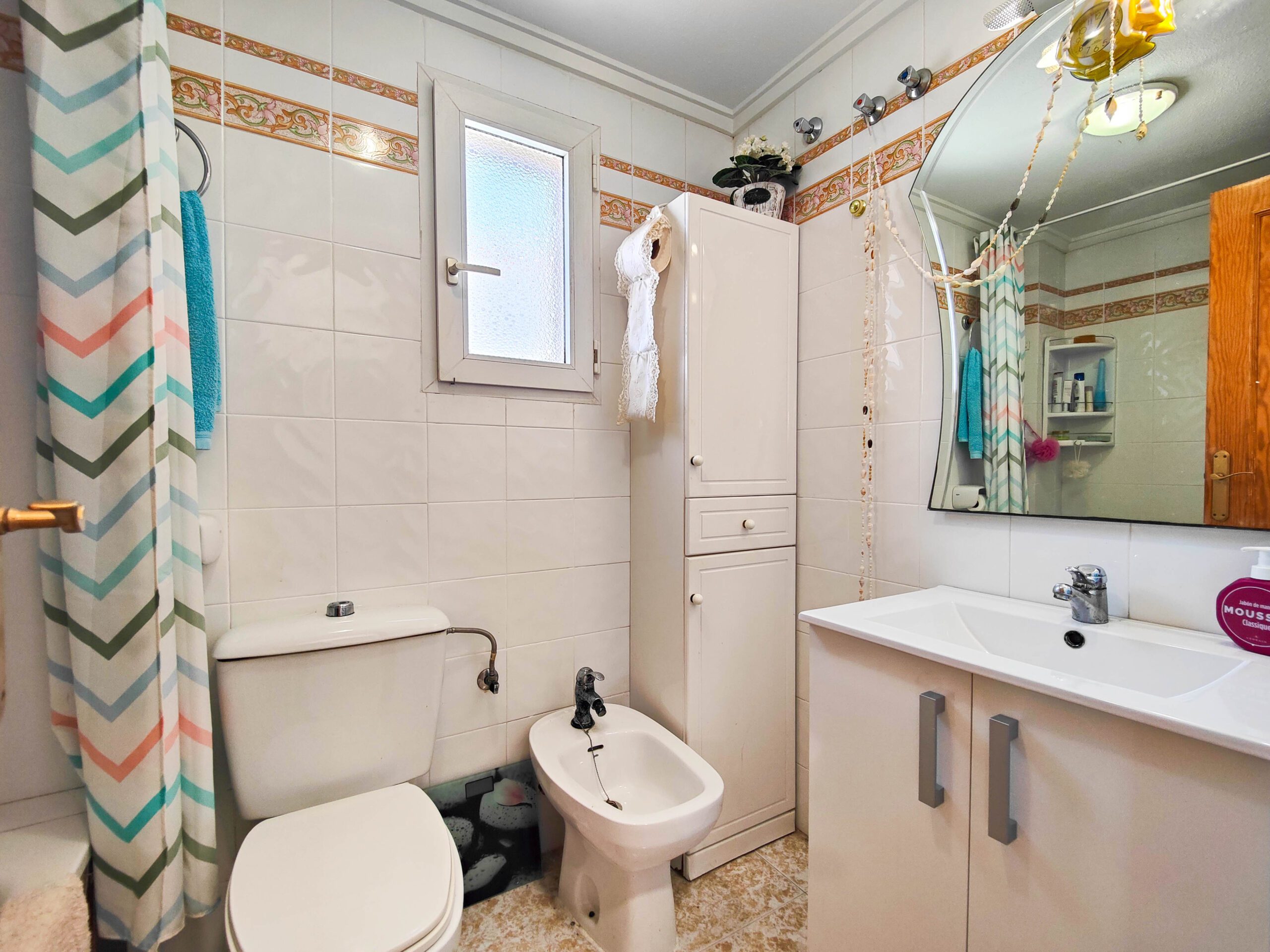 Bedroom in penthouse for sale in Torrevieja