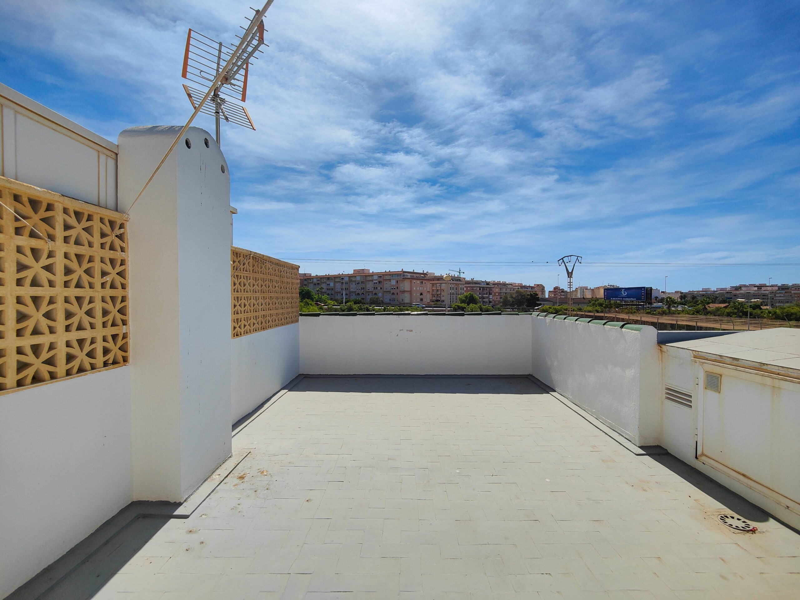 Bedroom in penthouse for sale in Torrevieja