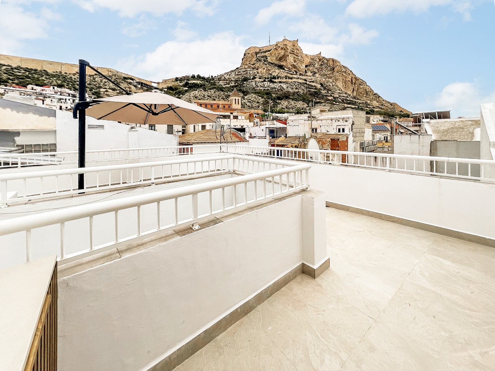 Garden in apartment for sale in Alicante