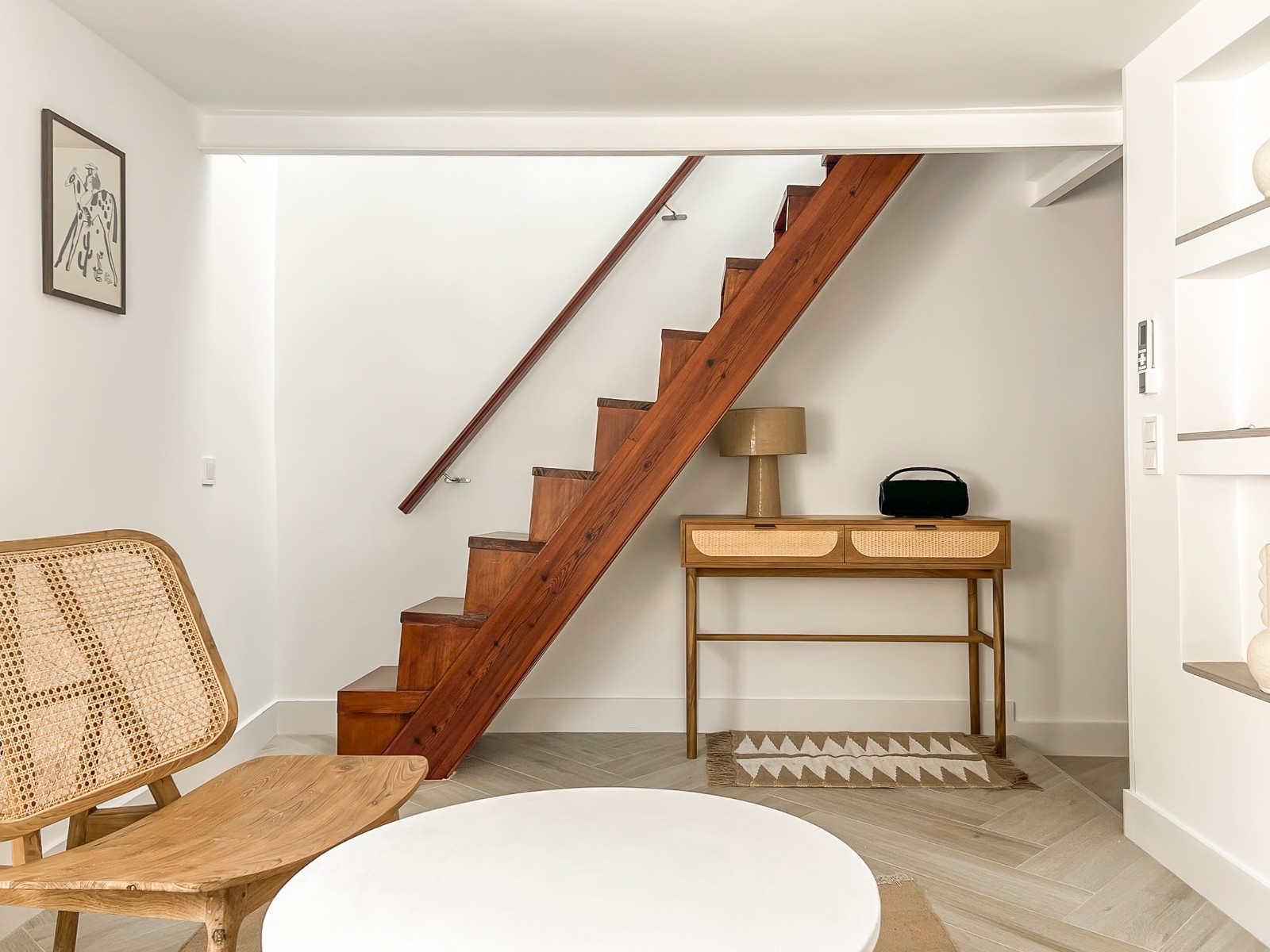 Renovated penthouse for sale in the center of Alicante with two private terraces Discover this exclu