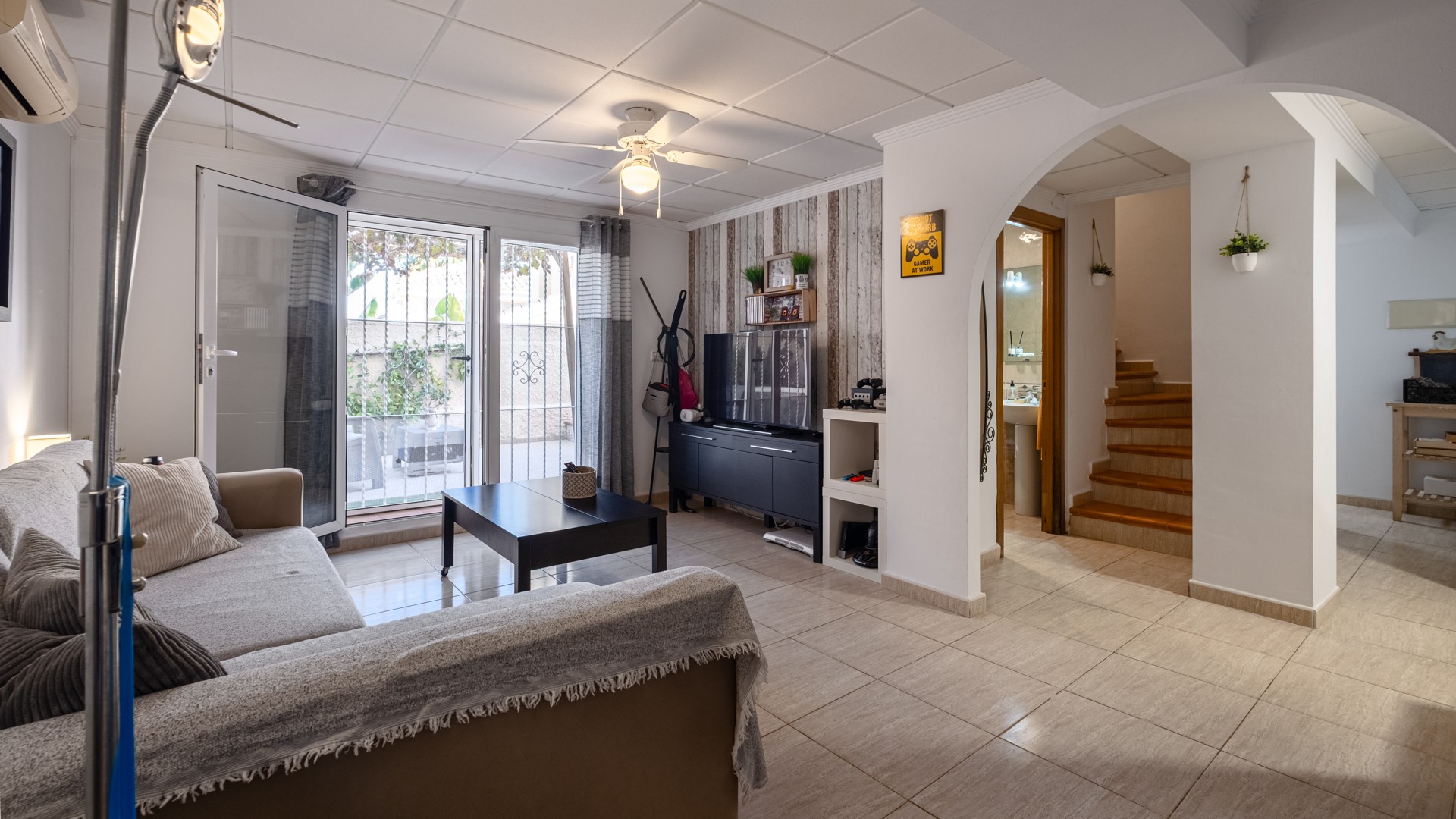 Exterior view in villa for sale in Santa Pola