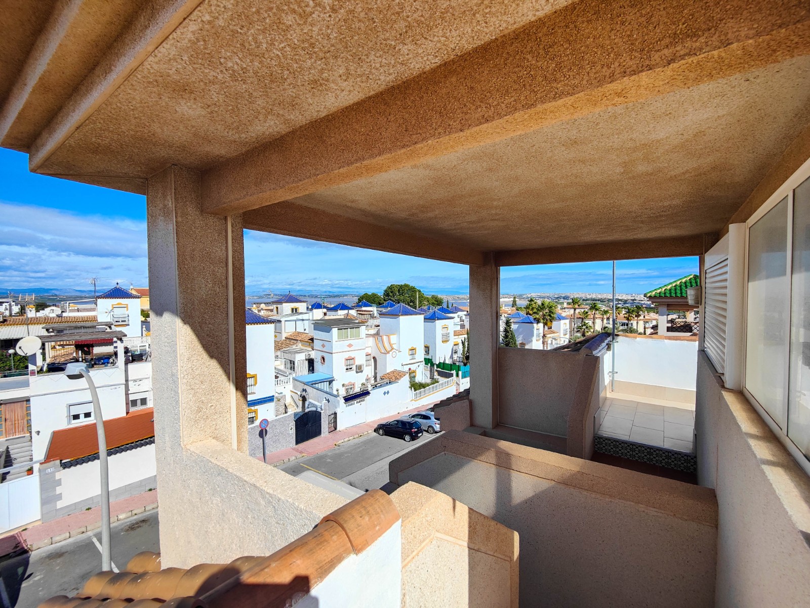 Bathroom in penthouse for sale in Torrevieja
