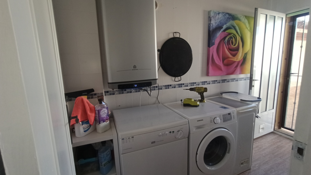 Kitchen in villa for sale in Avileses