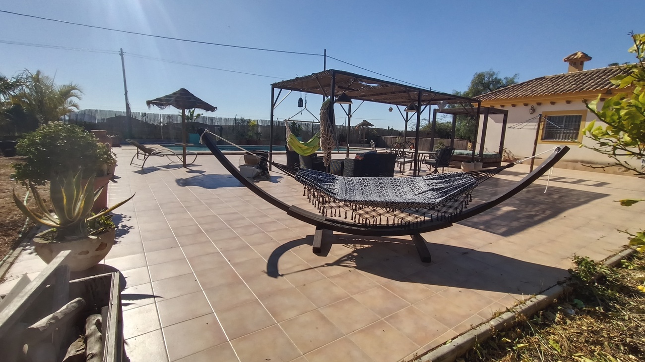 Master bedroom in villa for sale in Avileses