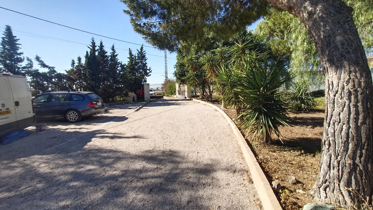 Master bedroom in villa for sale in Avileses