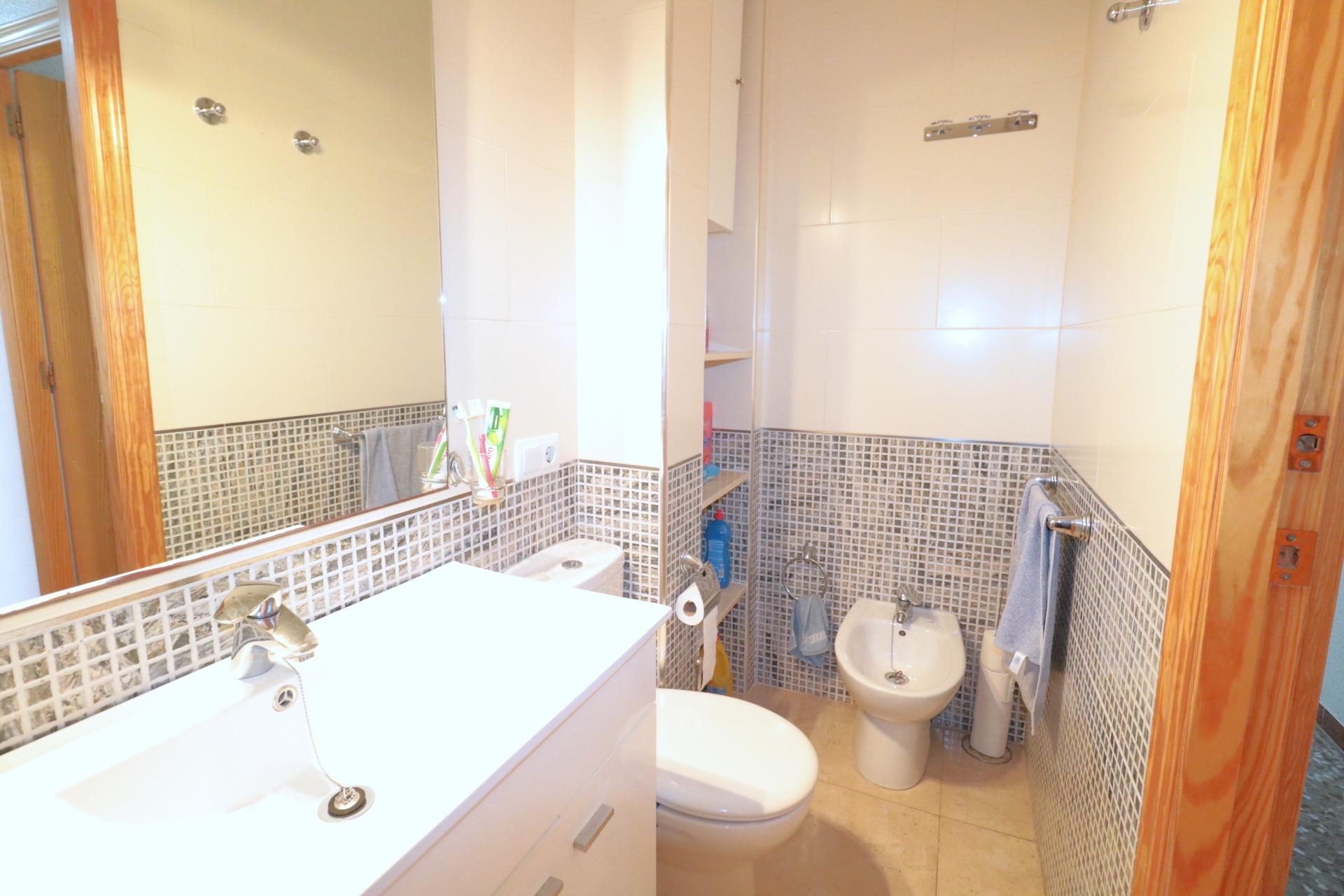 Master bedroom in apartment for sale in Torrevieja