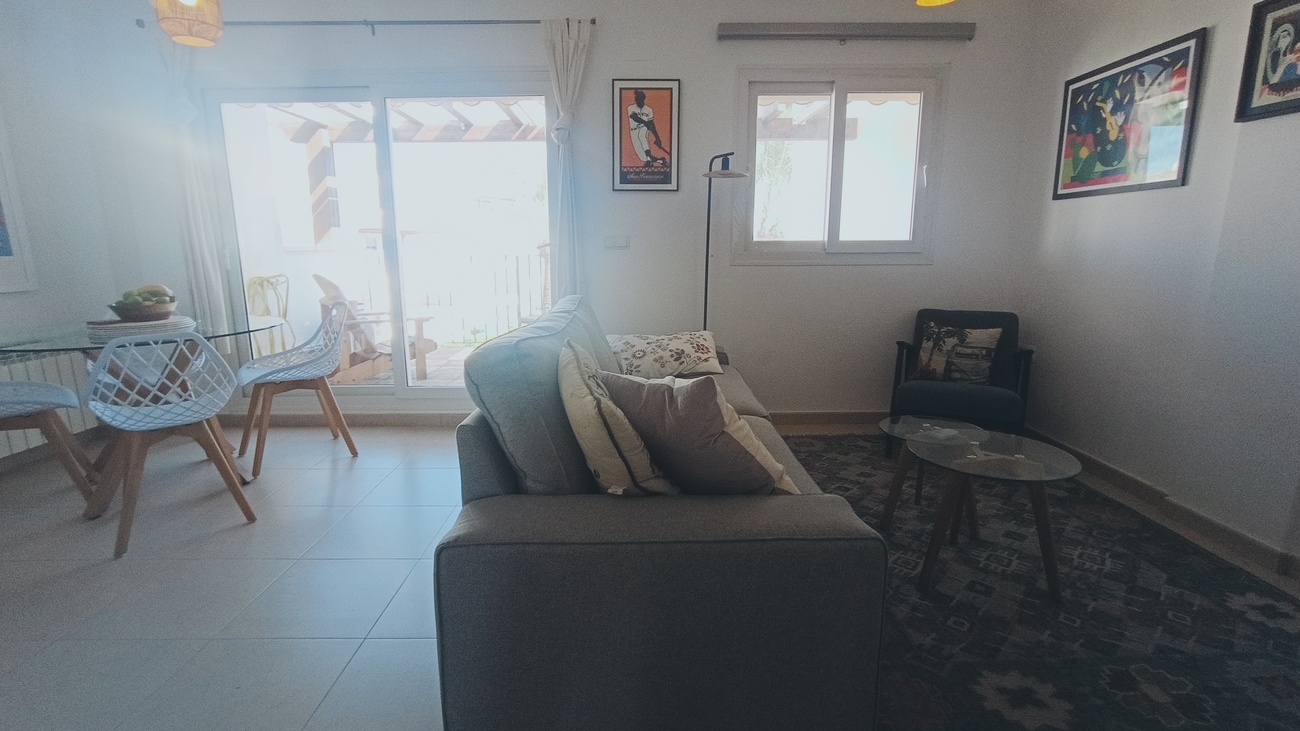 This light, bright and exceptionally spacious apartment on Calle Adriático truly has it all — specta