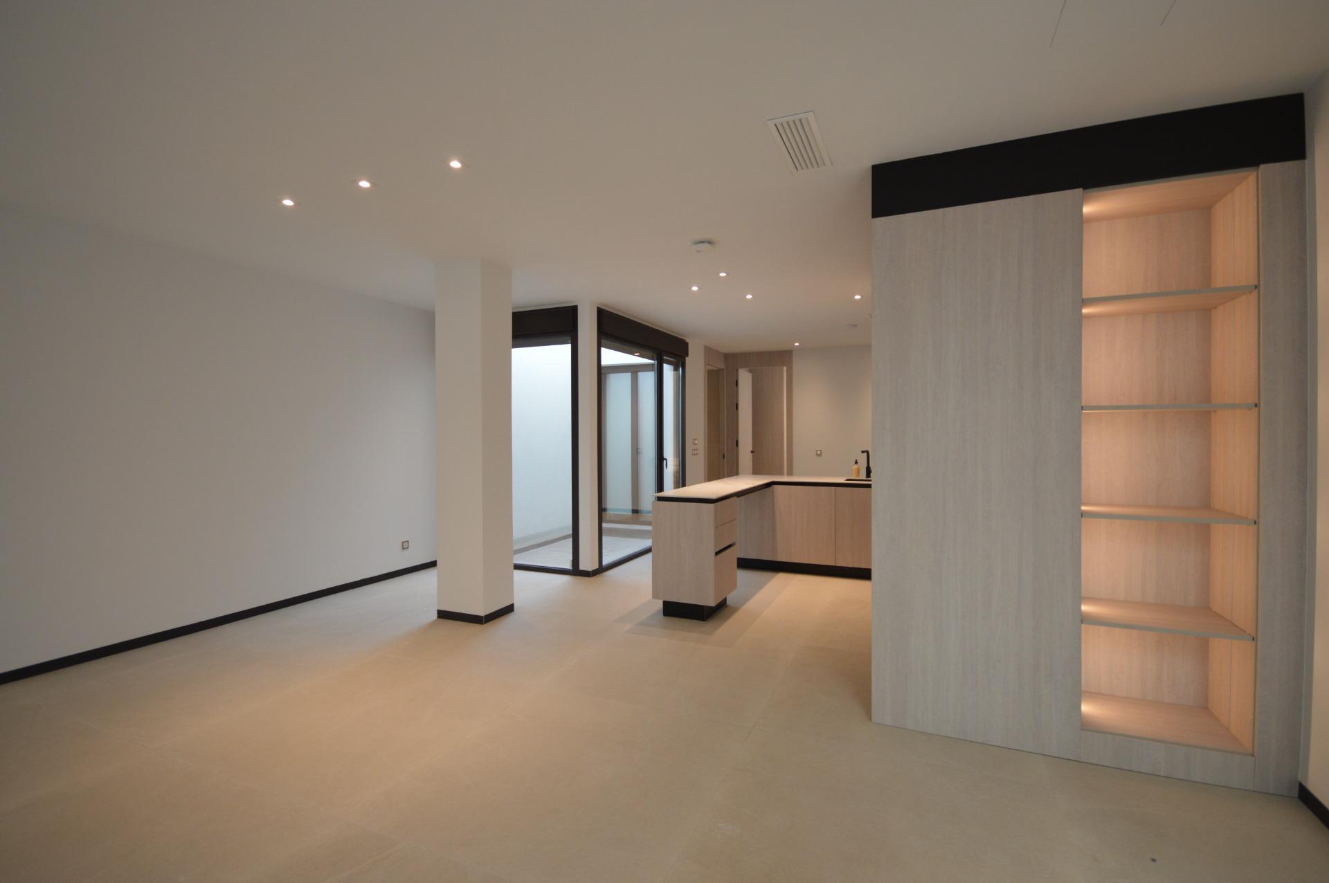 Master bedroom in villa for sale in Algorfa