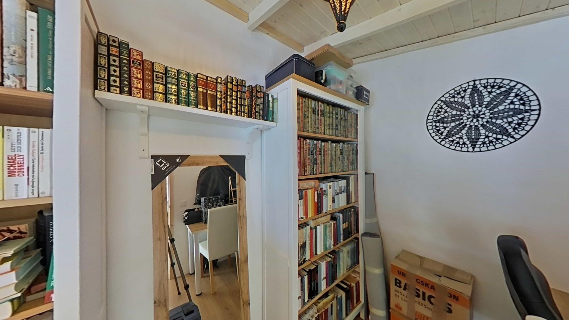 Master bedroom in terraced for sale in Formentera del Segura