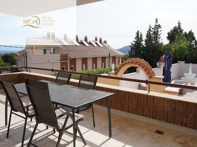 Living room in villa for sale in la Nucia