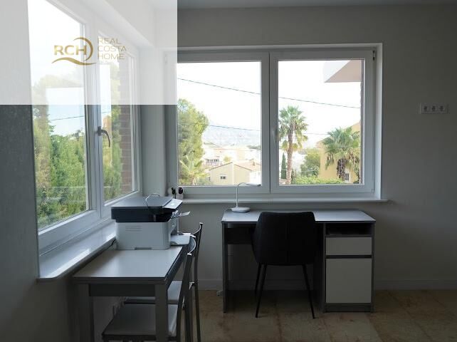 Dining area in villa for sale in la Nucia