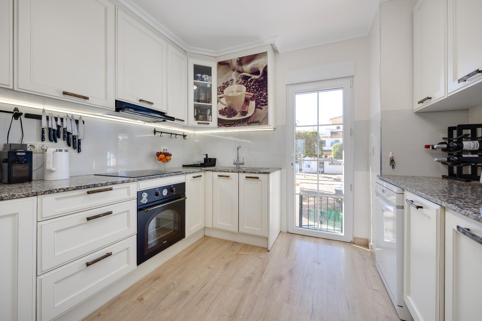 Kitchen in terraced for sale in Torrevieja