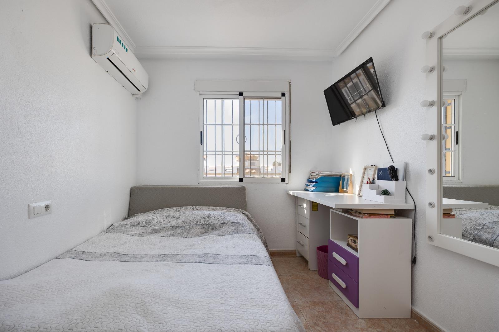 Master bedroom in terraced for sale in Torrevieja