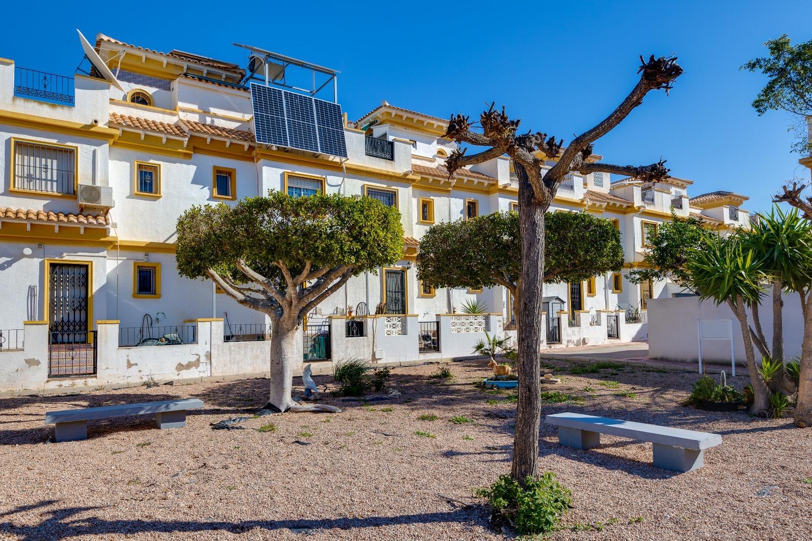 Bathroom in terraced for sale in Torrevieja