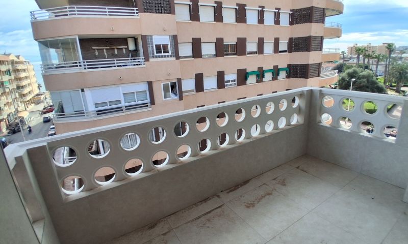 Master bedroom in apartment for sale in Torrevieja