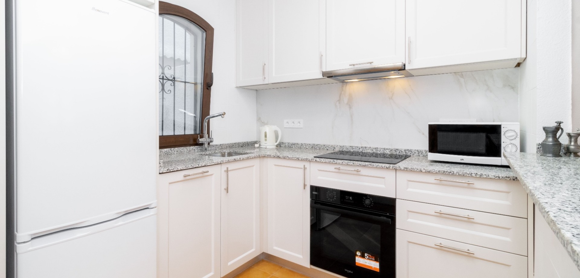 Dining area in terraced for sale in Orihuela Costa