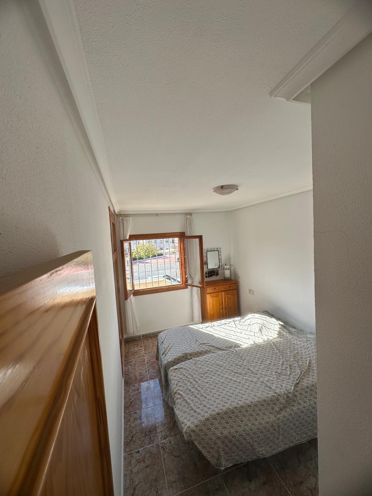Garden in bungalow for sale in Guardamar del Segura